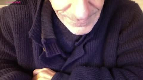 Snapshot of mynakedbeach chatting on February 9, 8:33 am Bi sexy guy lovense hush is on private is open or password show tip if you like. online show from February 9, 8:33 am