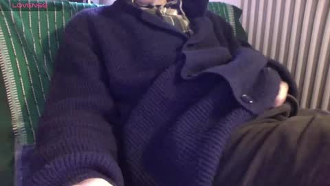 Snapshot of mynakedbeach chatting on March 1, 7:09 am Bi sexy guy lovense hush is on private is open or password show tip if you like. online show from March 1, 7:09 am
