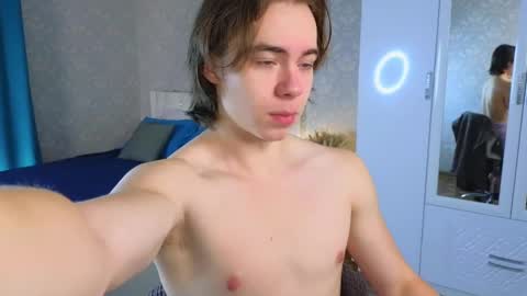 Mickey online show from March 8, 2:54 am