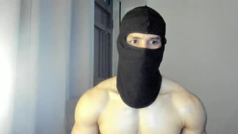 mysterious_muscles online show from June 24, 11:07 pm
