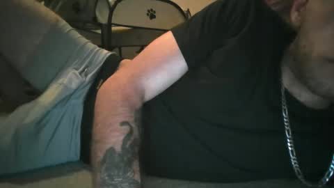 Snapshot of mysterymyn chatting on February 6, 7:13 am mysterymyn online show from February 6, 7:13 am