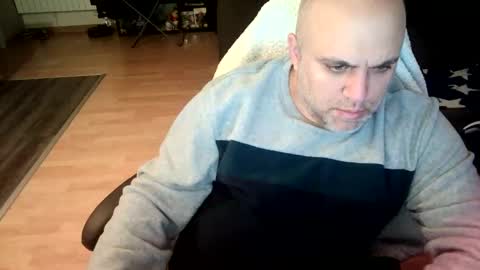 Winnie online show from January 5, 6:22 pm