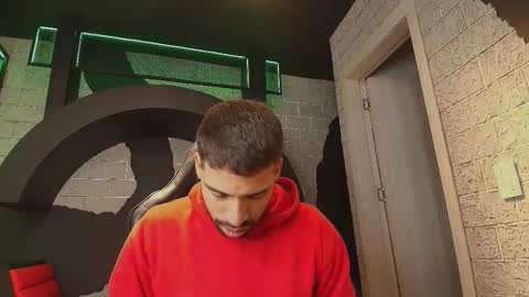 mystrongsubmissive online show from November 13, 11:04 am