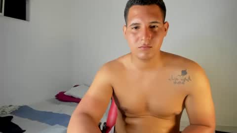 Snapshot of mz_david chatting on September 26, 3:37 am mz_david online show from September 26, 3:37 am