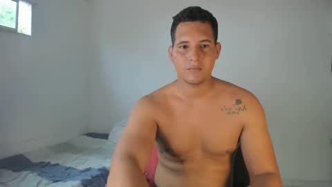 Snapshot of mz_david chatting on October 3, 3:50 pm mz_david online show from October 3, 3:50 pm