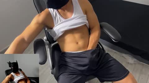 Snapshot of n1h1lv01d chatting on October 19, 12:48 am n1h1lv01d online show from October 19, 12:48 am