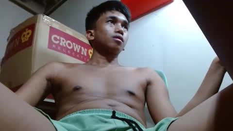 nachos072800 online show from April 6, 4:46 am