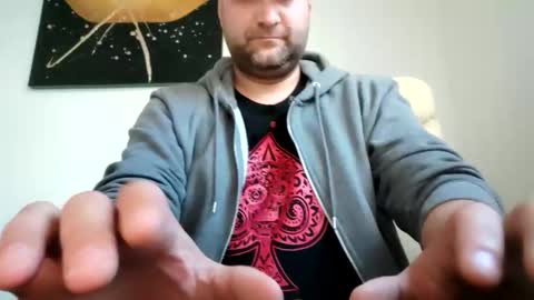 Nadir online show from April 18, 6:04 am