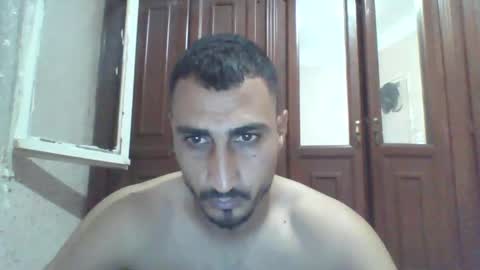 Snapshot of nadirff16 chatting on October 10, 6:13 pm V online show from October 10, 6:13 pm