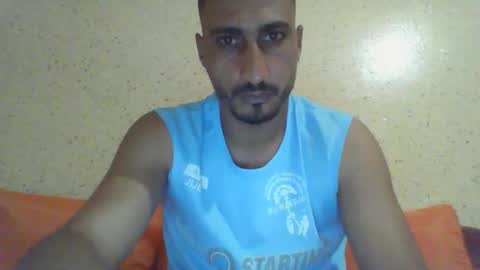 Snapshot of nadirff16 chatting on October 9, 5:18 pm V online show from October 9, 5:18 pm