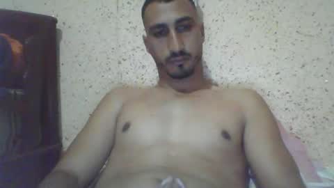 Snapshot of nadirff16 chatting on October 7, 11:09 pm V online show from October 7, 11:09 pm