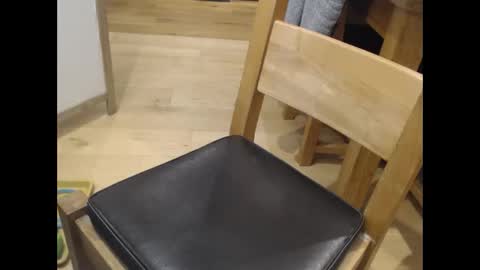 Naide online show from February 19, 8:20 pm