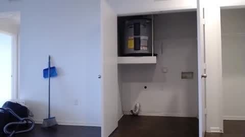 Naked Boy Toy online show from April 30, 4:47 pm