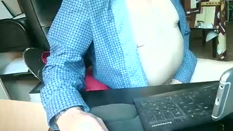 NakedOldGuy online show from April 1, 2:58 pm