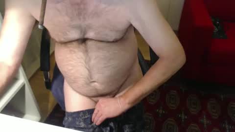 Snapshot of nakedwanker10 chatting on December 18, 4:39 pm Nakedwanker10 online show from December 18, 4:39 pm