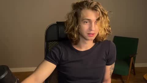 Georges online show from August 5, 8:36 pm