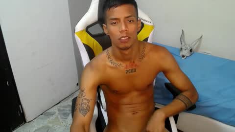 nando_col online show from October 28, 6:43 pm