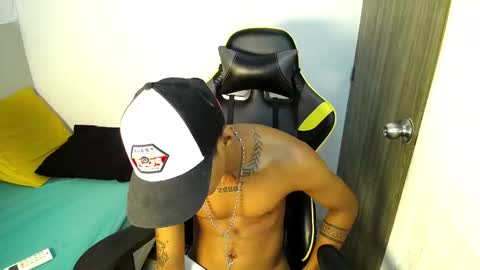 nando_col online show from January 17, 1:36 pm