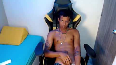 nando_col online show from January 19, 1:57 pm