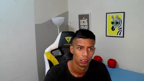 nando_col online show from October 19, 11:57 am