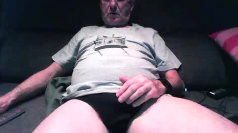 Snapshot of nano22968832 chatting on December 23, 3:07 am nano22968832 online show from December 23, 3:07 am