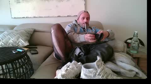 Snapshot of nassobout chatting on February 19, 12:33 pm nassobout online show from February 19, 12:33 pm
