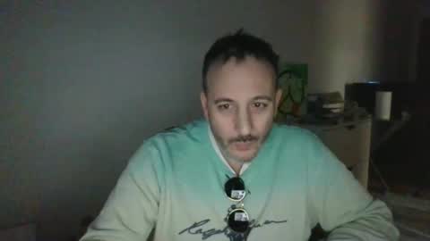 Snapshot of nassobout chatting on December 19, 9:28 pm nassobout online show from December 19, 9:28 pm