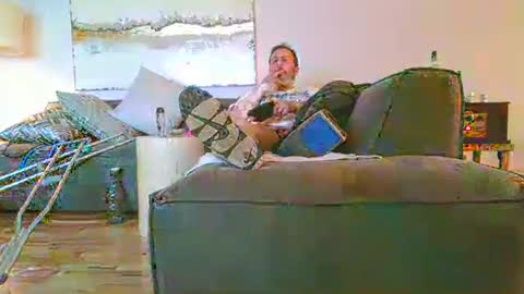 nassobout online show from April 6, 4:57 am