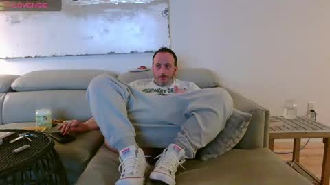 Snapshot of nassobout chatting on January 30, 2:38 am nassobout online show from January 30, 2:38 am