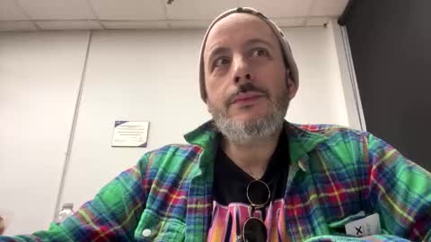 Snapshot of nassobout chatting on February 14, 10:37 pm nassobout online show from February 14, 10:37 pm