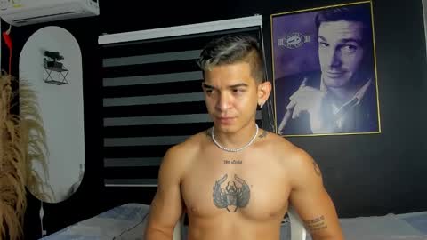 Snapshot of natan_77 chatting on February 16, 11:49 am natan_77 online show from February 16, 11:49 am