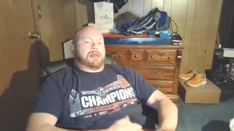 Snapshot of nate_b99 chatting on October 14, 9:55 pm Nate online show from October 14, 9:55 pm