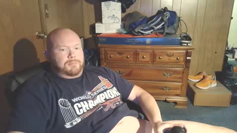 Snapshot of nate_b99 chatting on October 6, 10:58 pm Nate online show from October 6, 10:58 pm