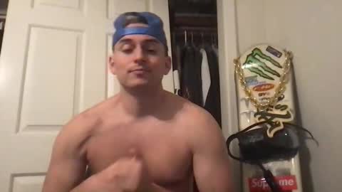 natetheexplorer online show from February 1, 2:21 am