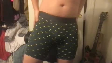 natetheexplorer online show from December 18, 7:37 am