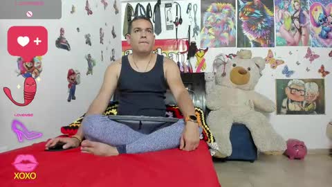 Snapshot of nathan_sanchez chatting on March 9, 11:35 pm Nathan online show from March 9, 11:35 pm
