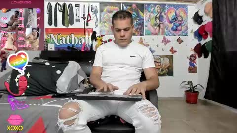 Snapshot of nathan_sanchez chatting on January 11, 6:12 pm Nathan online show from January 11, 6:12 pm