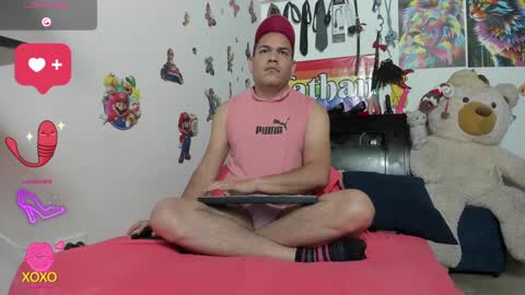 Snapshot of nathan_sanchez chatting on February 11, 3:51 pm Nathan online show from February 11, 3:51 pm