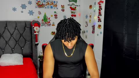 Snapshot of nathan_sexy247 chatting on December 4, 12:52 am Nathan online show from December 4, 12:52 am