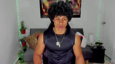 Snapshot of nathan_sexy247 chatting on February 7, 10:50 am Nathan online show from February 7, 10:50 am