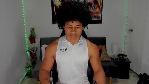 Snapshot of nathan_sexy247 chatting on March 11, 11:01 am Nathan online show from March 11, 11:01 am