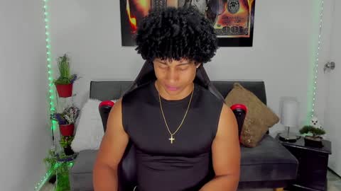 Snapshot of nathan_sexy247 chatting on February 1, 9:19 pm Nathan online show from February 1, 9:19 pm