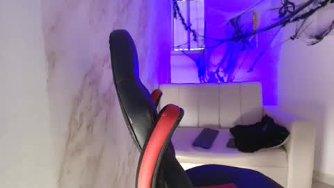 Snapshot of nathan_shimmer chatting on October 30, 1:01 pm nathan_shimmer online show from October 30, 1:01 pm