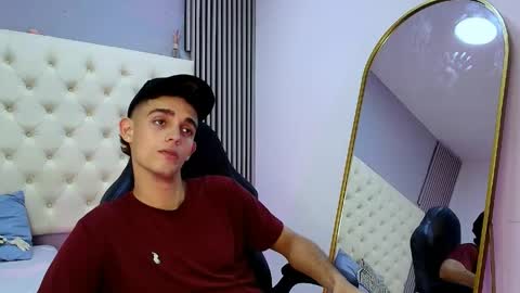 nathan_shimmer online show from April 27, 3:25 am