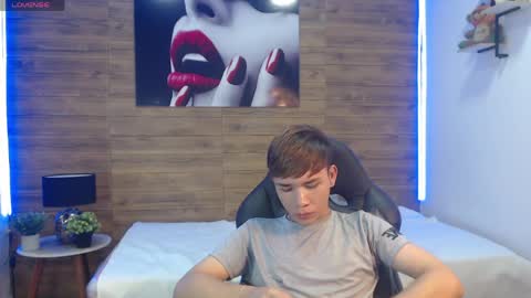 nathanclay online show from April 1, 5:20 am