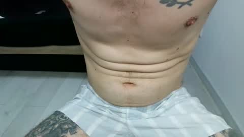 nathann92 online show from February 15, 9:56 pm