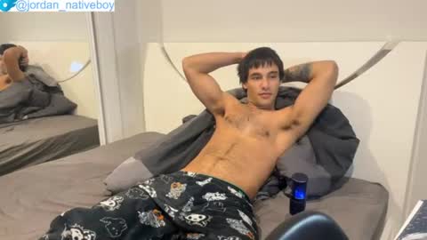 native_boy2 online show from June 13, 8:29 pm