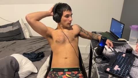 native_boy2 online show from May 4, 4:42 pm