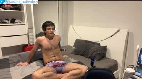 native_boy2 online show from June 14, 8:38 am