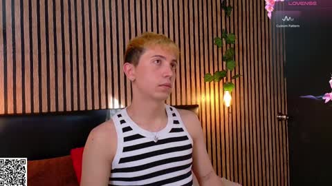 Snapshot of naughty__chris chatting on February 5, 1:00 pm Christopher Chris online show from February 5, 1:00 pm